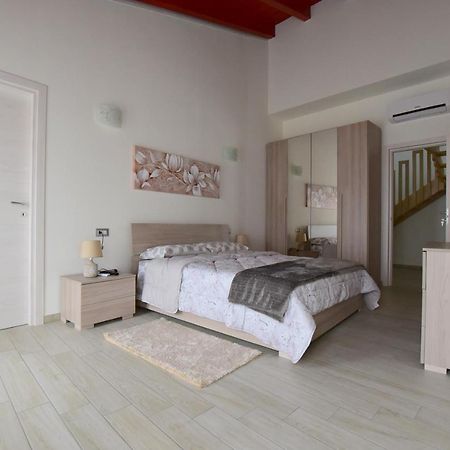 B&B La Genuina กุซปีนี ภายนอก รูปภาพ