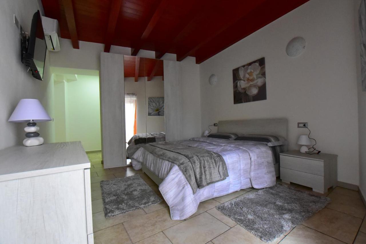 B&B La Genuina กุซปีนี ภายนอก รูปภาพ