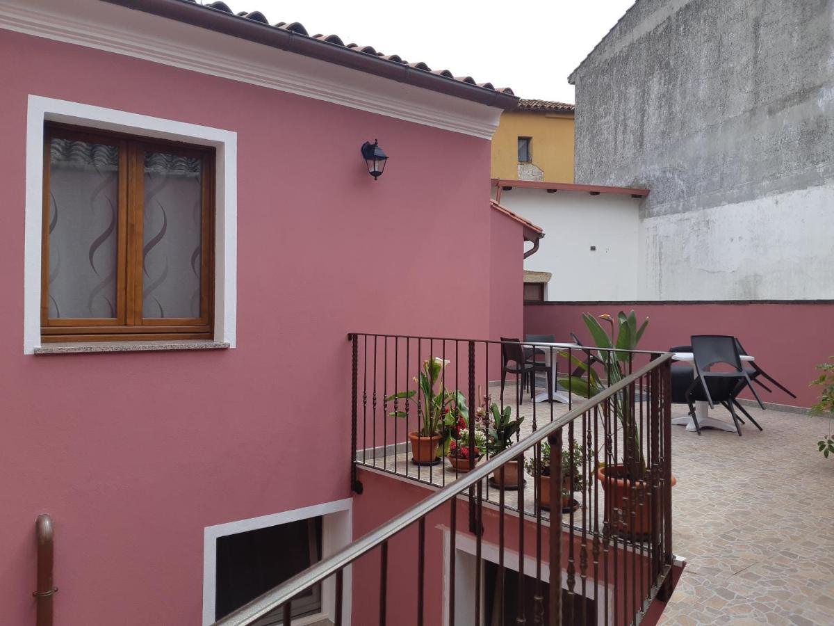 B&B La Genuina กุซปีนี ภายนอก รูปภาพ
